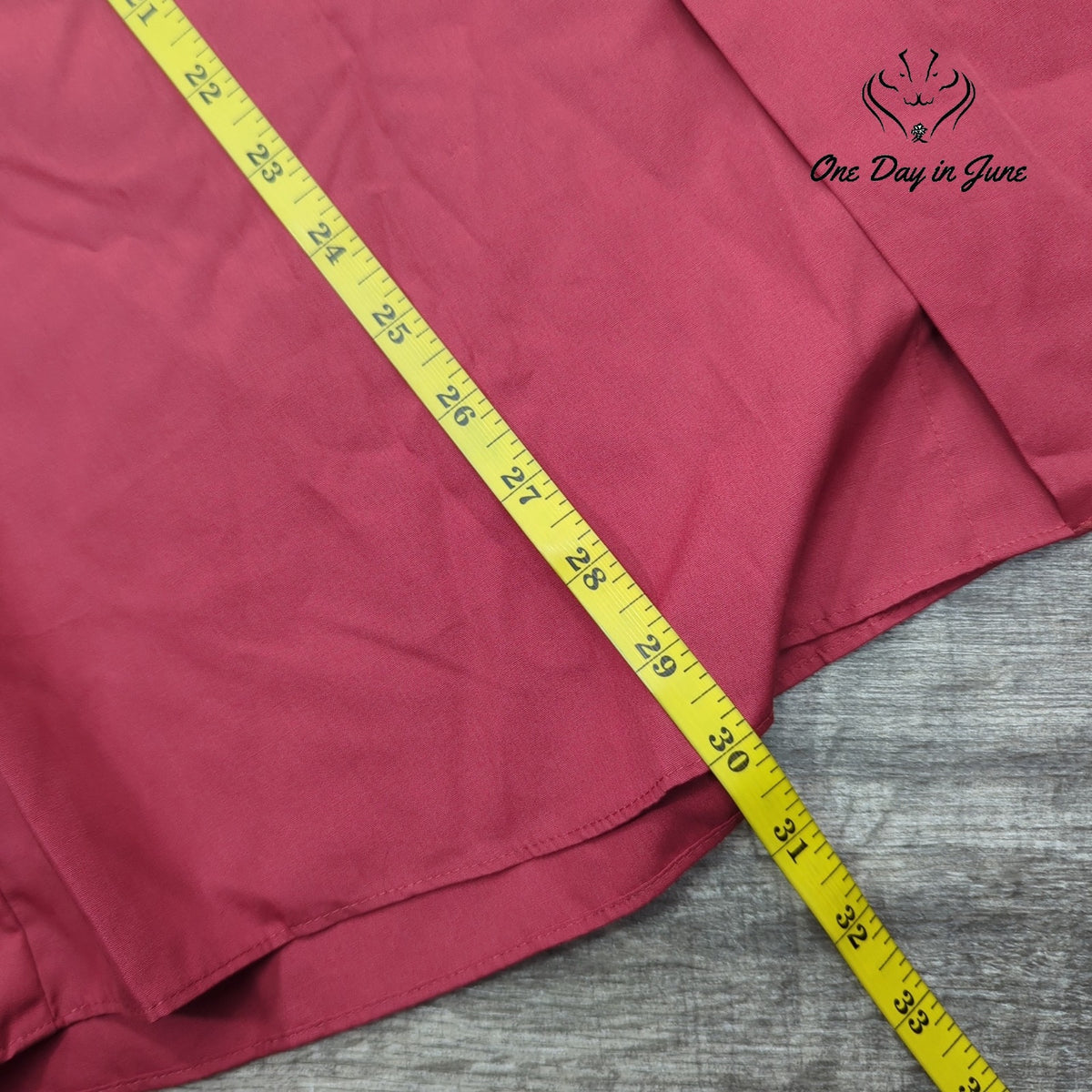 Van Heusen Dress Shirt Lava Red Long Sleeve NWT MSRP $55 Size 16.5 (32/33)