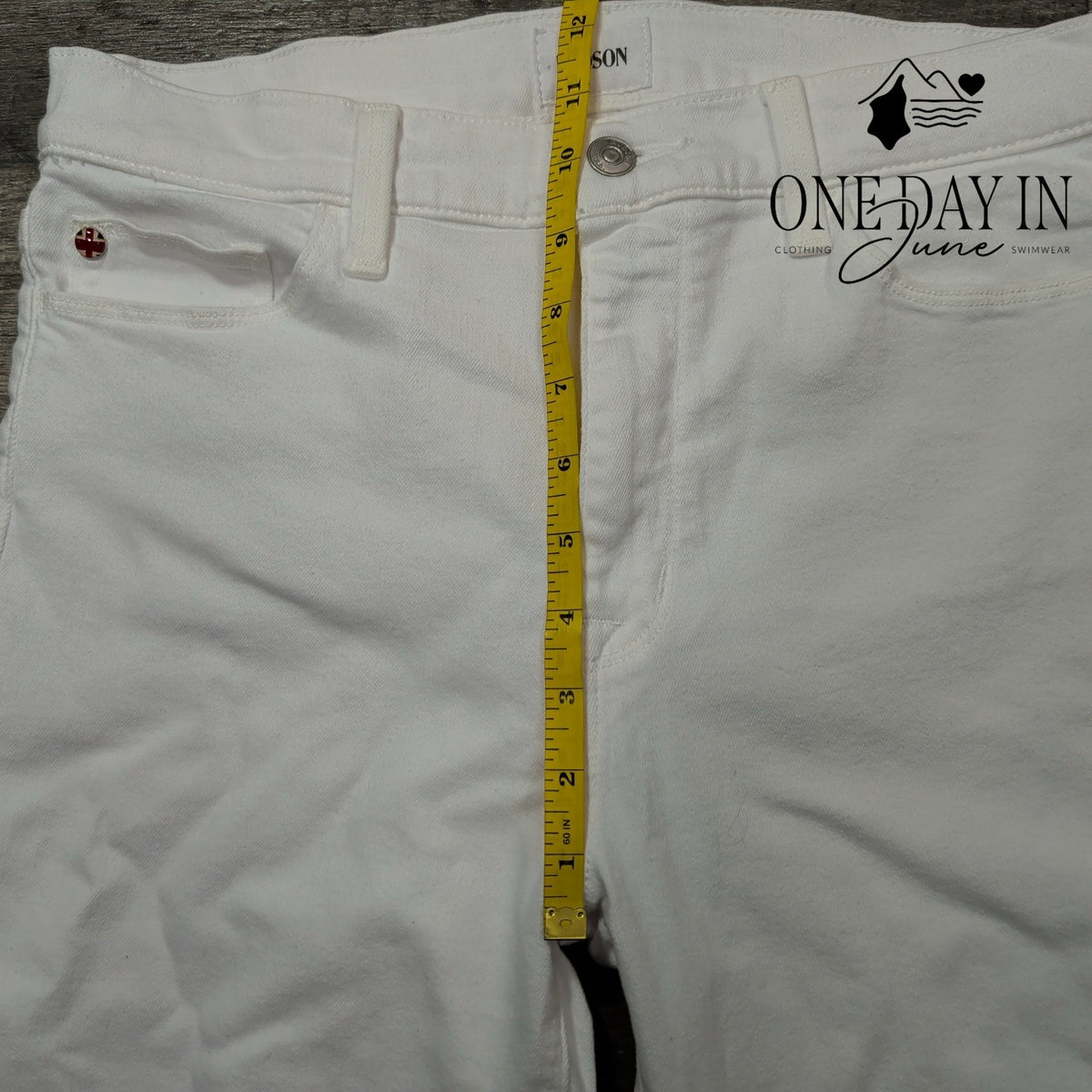 Hudson Blair Straight Leg Jeans Women's White Stretch Denim NWT Size 10 (30)