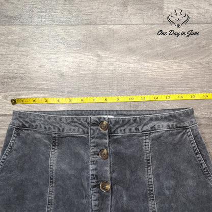 Maurices Button Front Corduroy Skirt Size 6