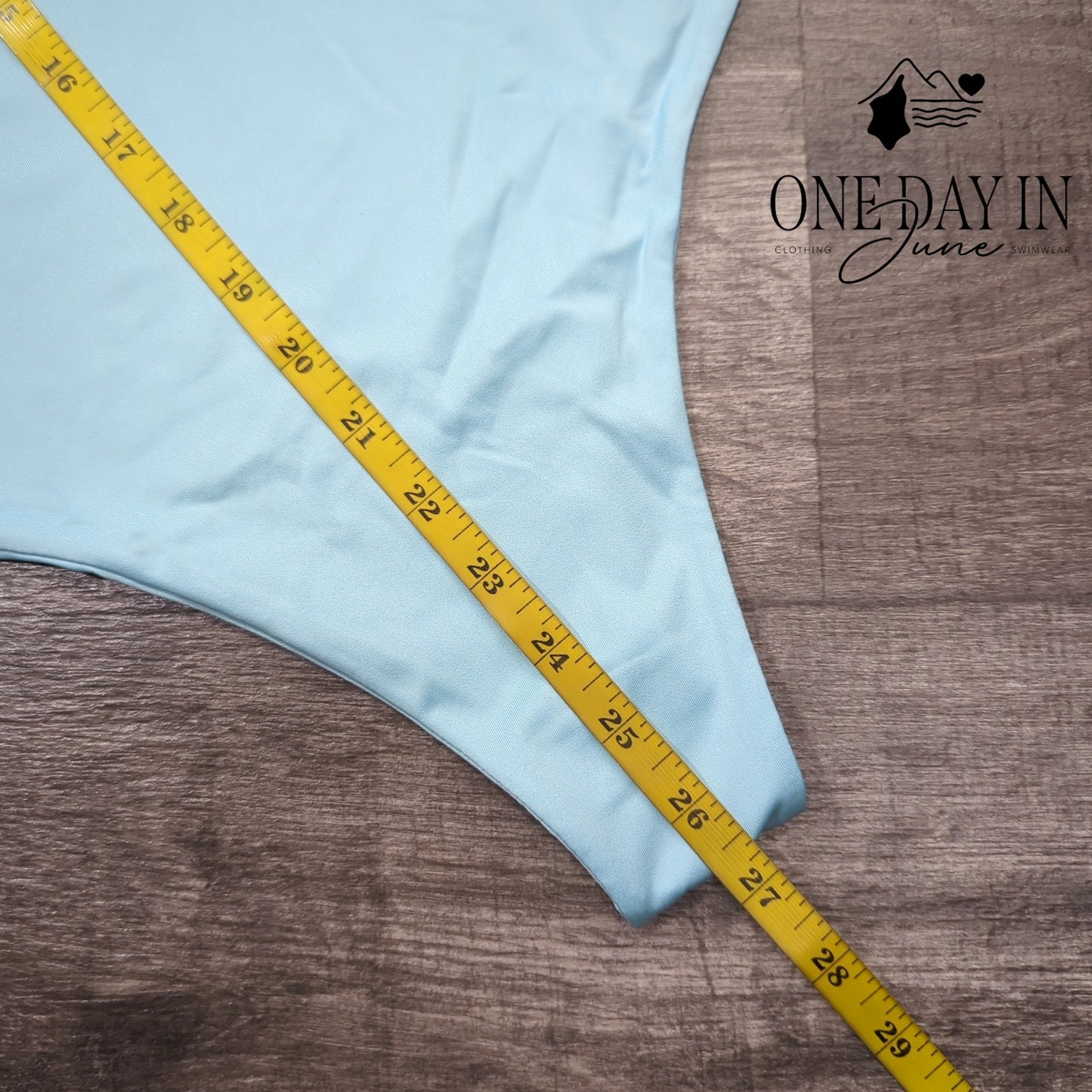 Yfang Square Neck Bodysuit Size S