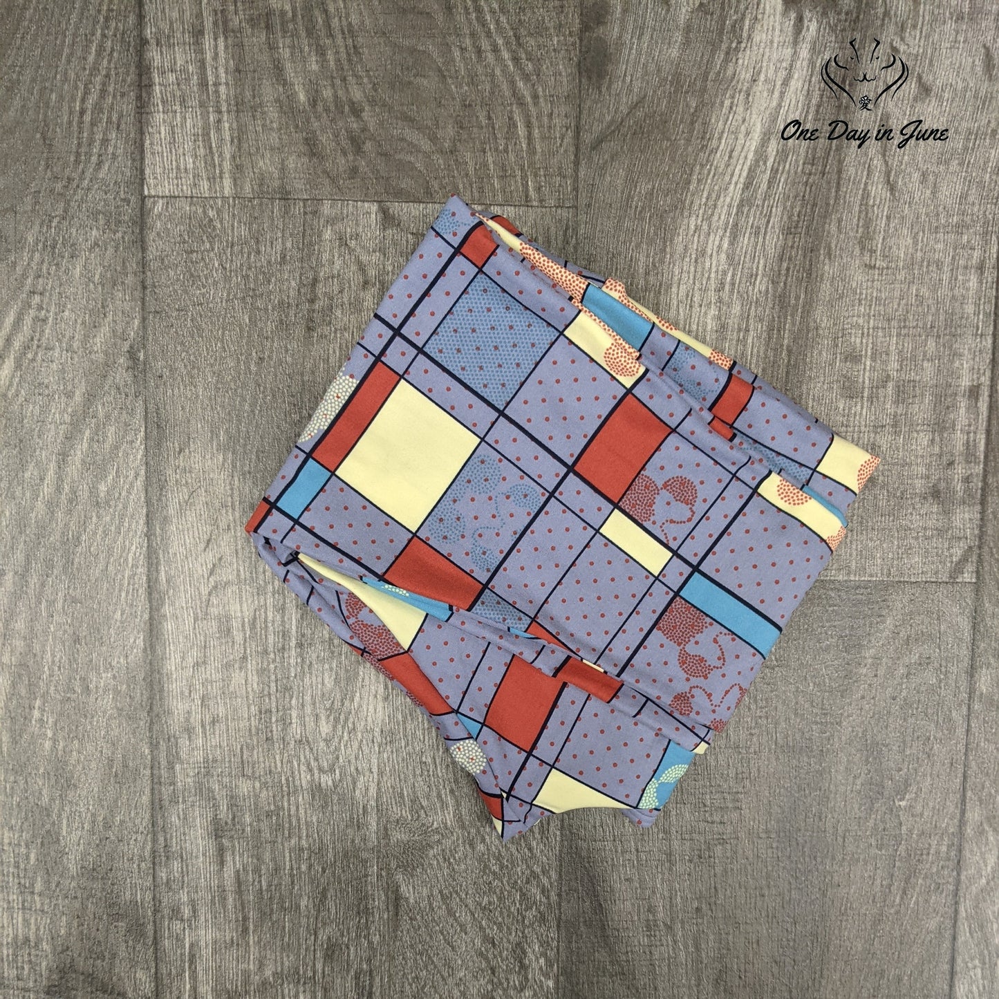 LuLaRoe Tall Curvey Leggings Purple Disney Print Size OS