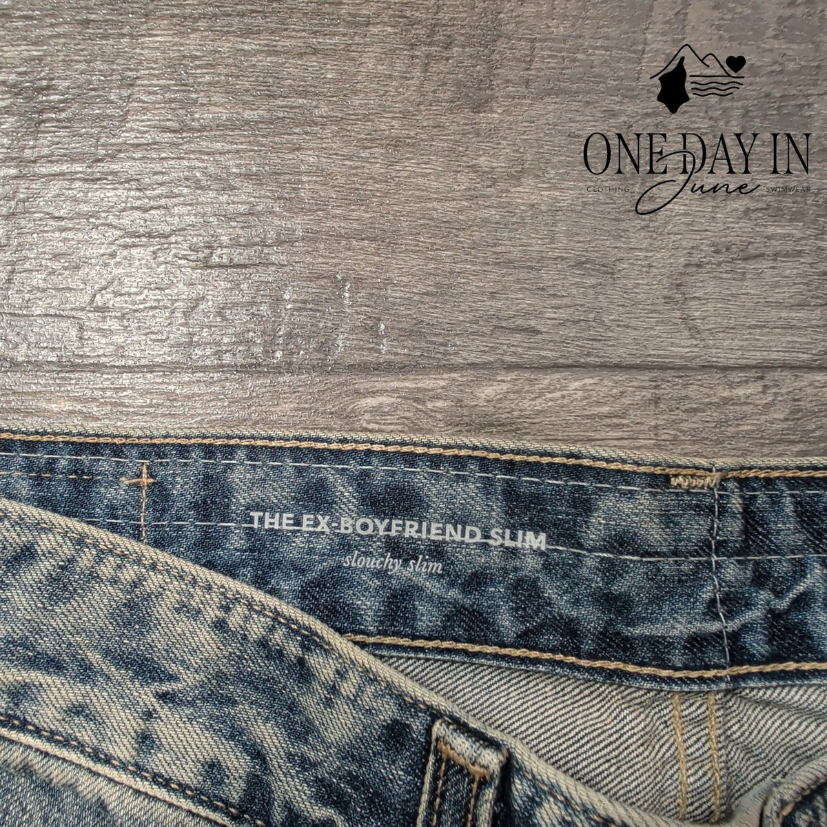 AG Adriano Goldschmied Ex Boyfriend Slim Jeans Distressed Patchwork NWT Size 4