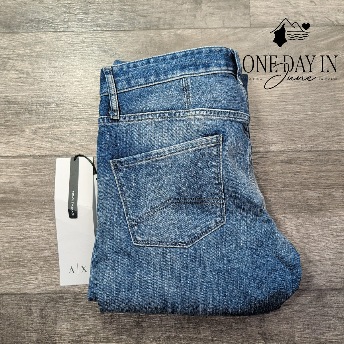 Armani Exchange A/X Tailored Skinny Jeans Blue Denim NWT Size 32X32