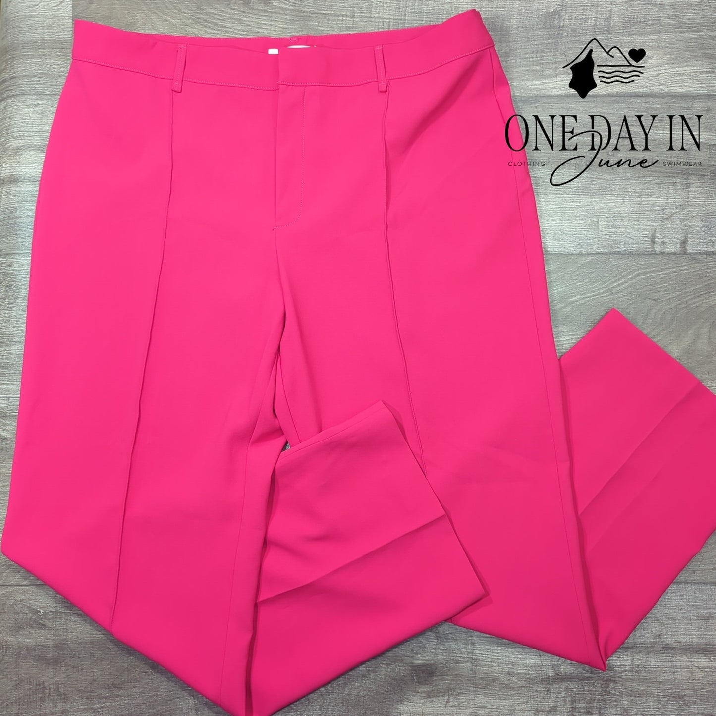 MNG Plus Size Straight Leg Pants Size 18