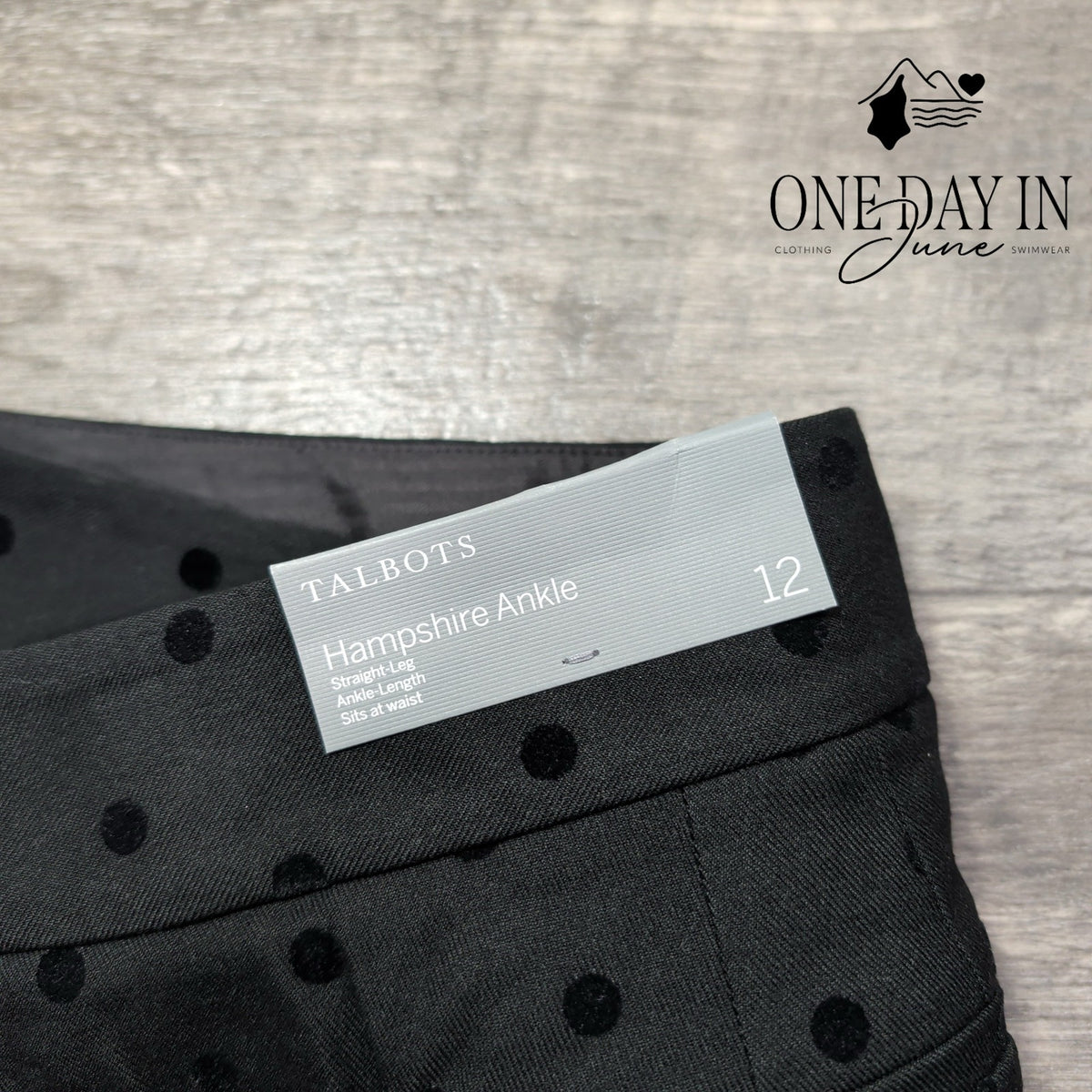 Talbots Hampshire Ankle Pants Black Flocked Polka Dot Straight Leg NWT Size 12