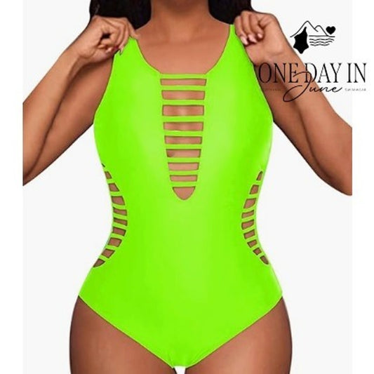 Aqua Eve Cut Out One Piece Swimsuit Size XL
