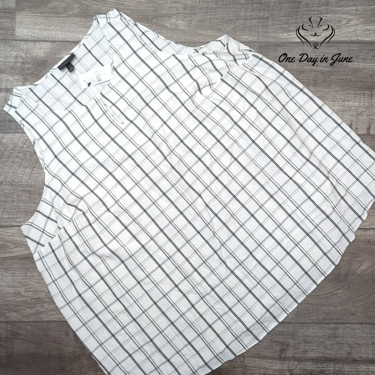 Lane Bryant White Gray Plaid Sleeveless Tank Top Blouse NWT Size 18