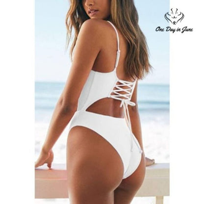 Meyeeka Scoop Neck Cut Out One Piece Size M