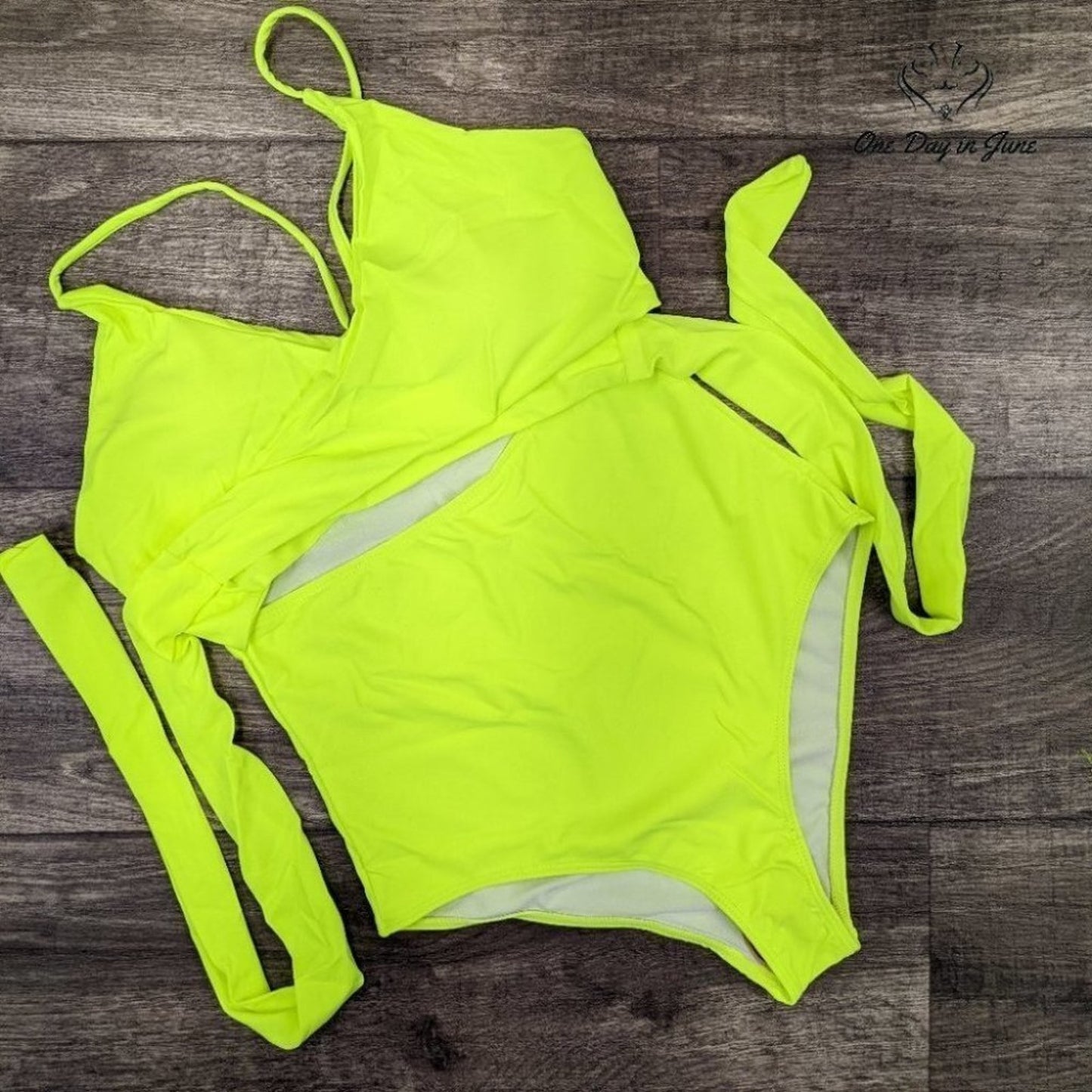 Holipick Wrap Cut Out One Piece Swimsuit Size XL