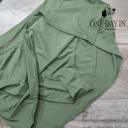 D&Co. Skirted Tankini Swimsuit Size 16