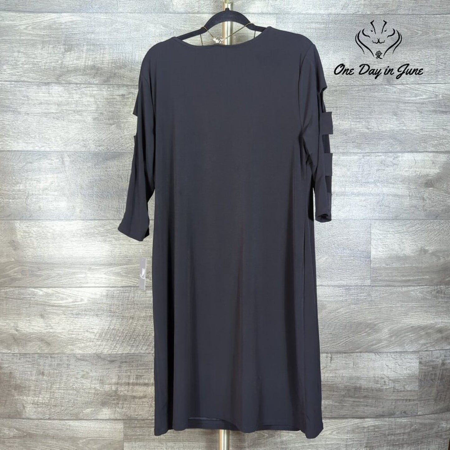 JM Collection 3/4 Ladder Sleeve Mini Dress Size XL