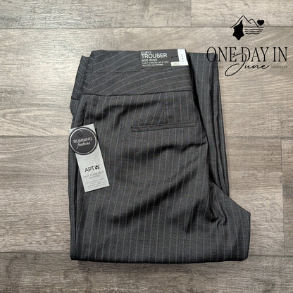 Apt. 9 Mid Rise Curvy Trouser Pants Size 6