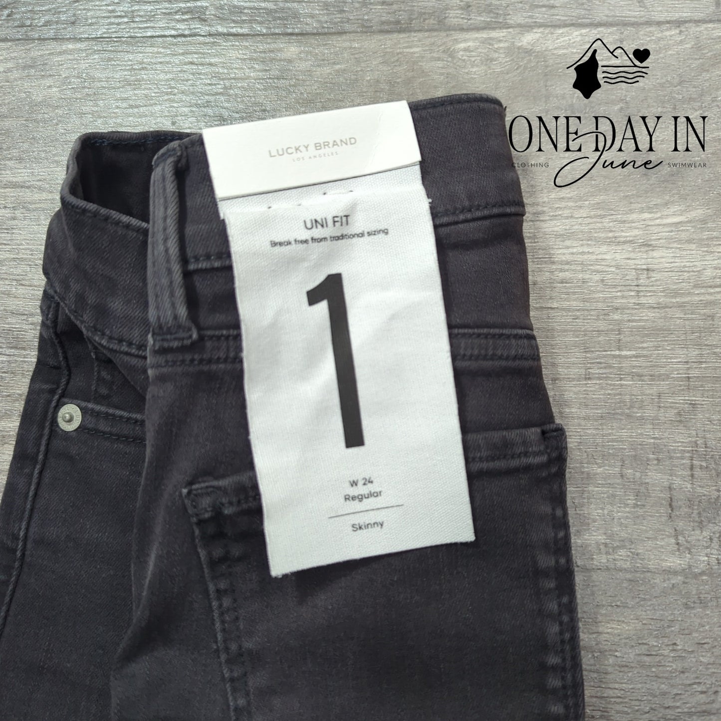 Lucky Brand Uni Fit Skinny Jeans Size 0 (24)