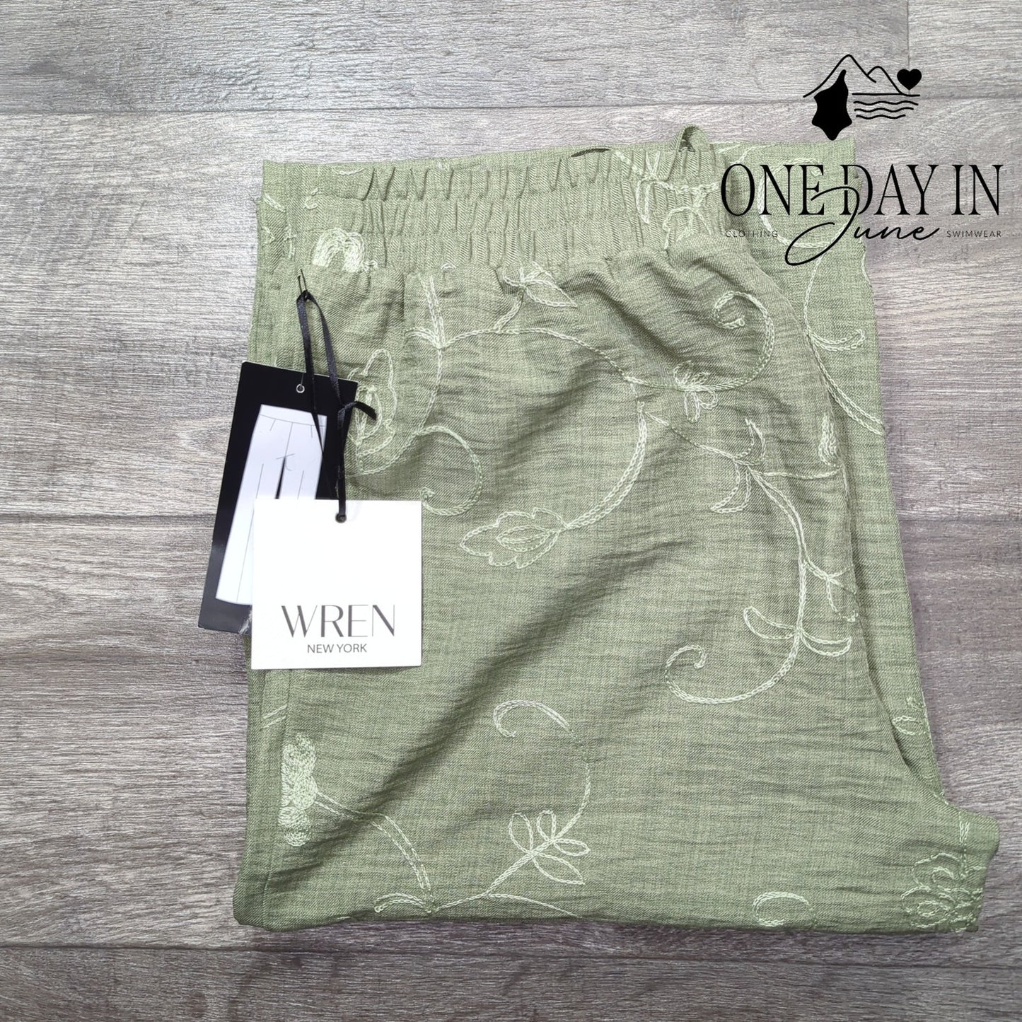 Wren Embroidered Draw String Wide Leg Pants Size M