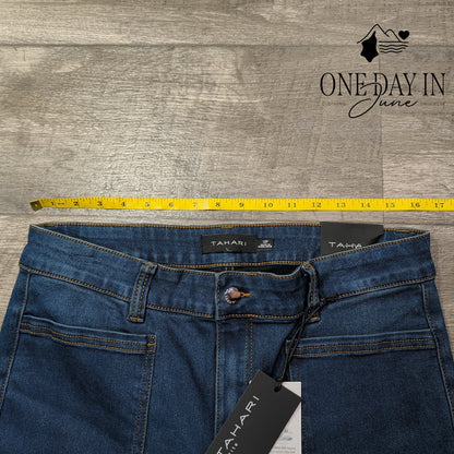 Tahari Petite Natalie Mid Rise Miniboot Jeans Seta Silk Denim NWT Size 12P