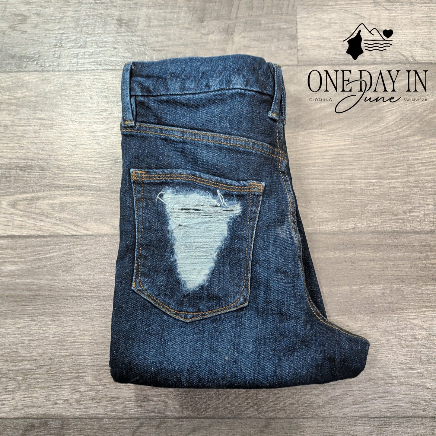 Good American Good Waist Skinny High Rise Jeans Size 6 (28)