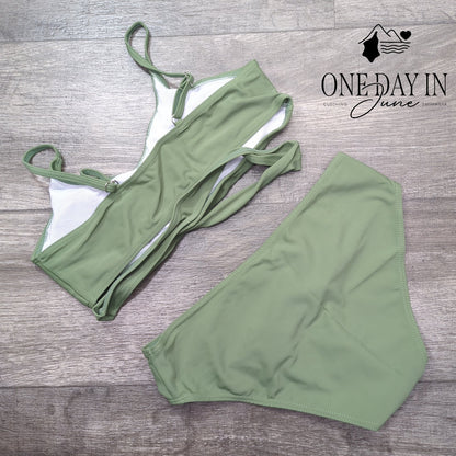 Aleumdr Girls Cross Front Bikini Swimsuit Sage Green 2 Piece Size 15-16Y