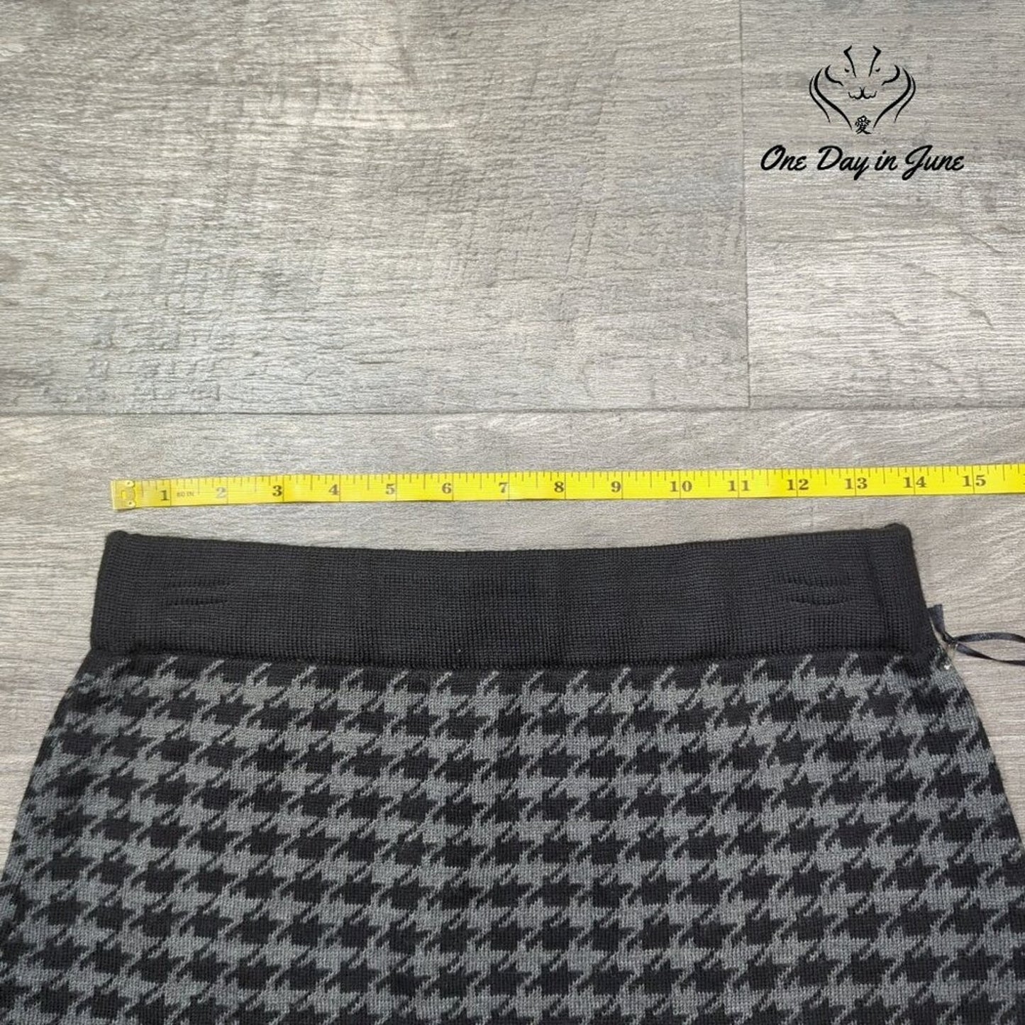 Willi Smith Wool Blend Pull On Skirt Size S