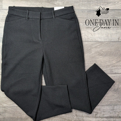 Chico's Textured Slim Leg Pull On Pants Black NWT Size Chico's .5 (6)