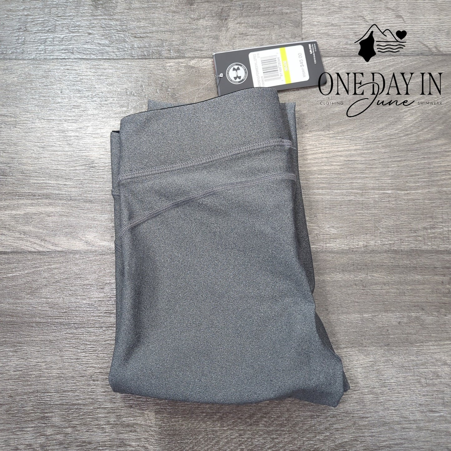 Under Armour Cropped Leggings Size M