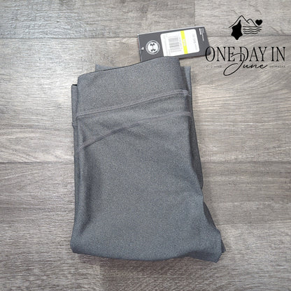 Under Armour Cropped Leggings Size M