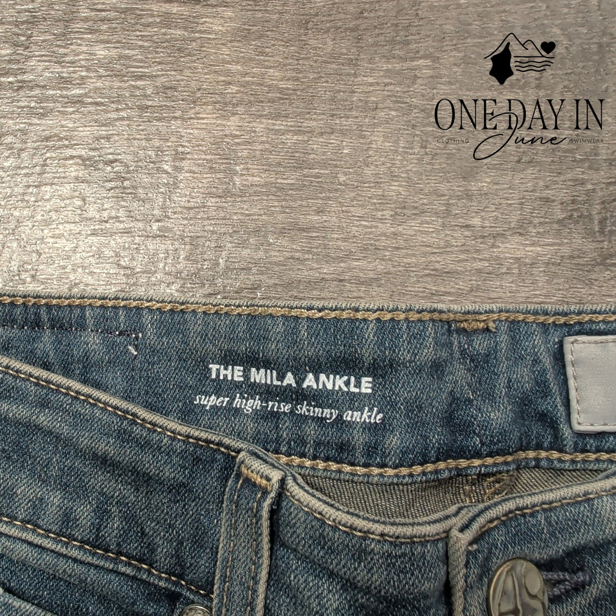 AG Adriano Goldschmied The Mila Ankle Super High Rise Skinny Jeans NWT Size 4
