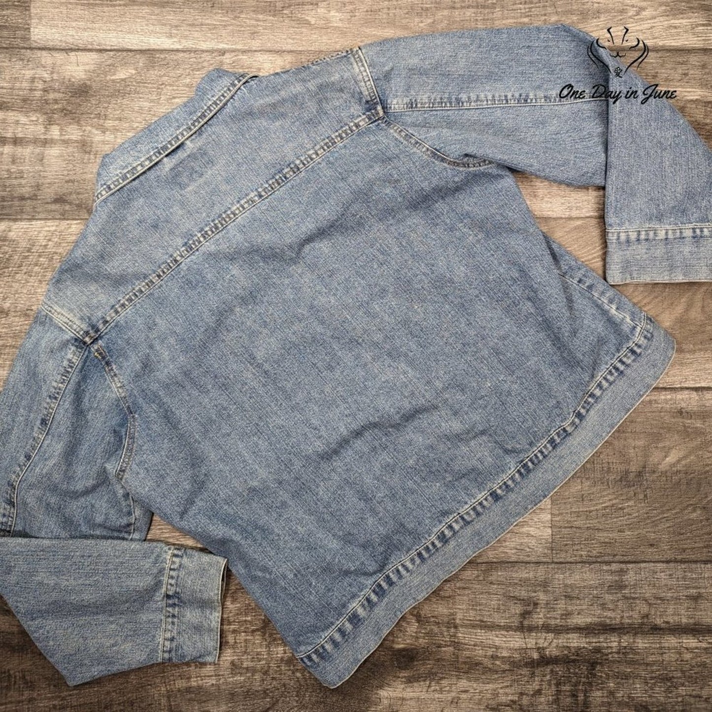 Cabela's Denim Jacket Size XL