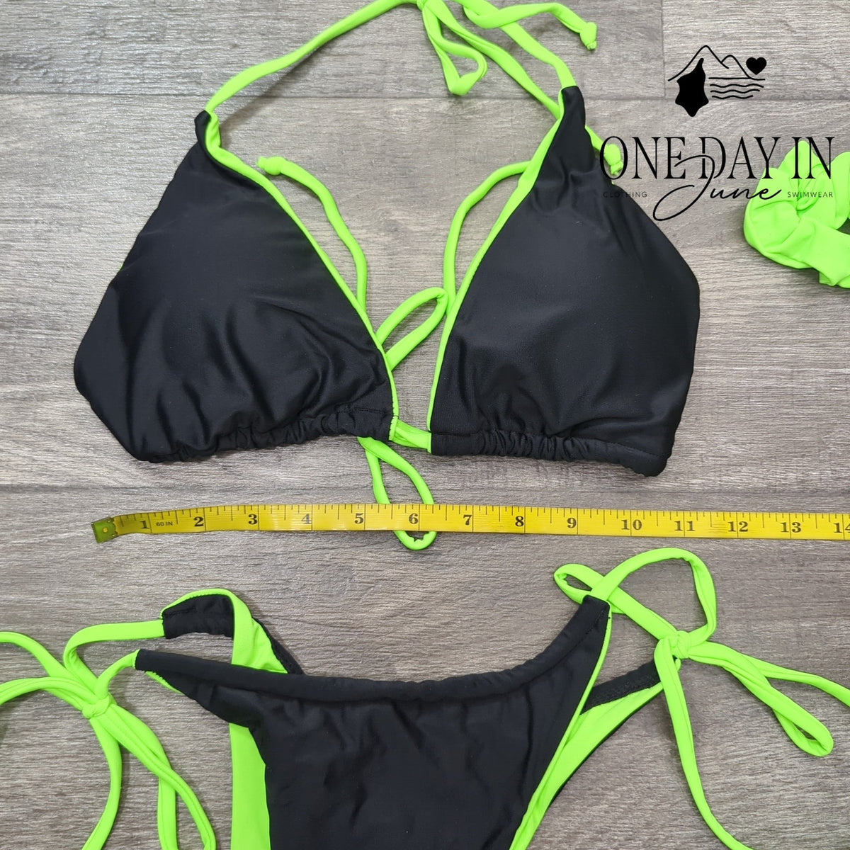 CharmLeaks Womens Triangle Tie Side Bikini Swimsuit Black Neon Green Size L
