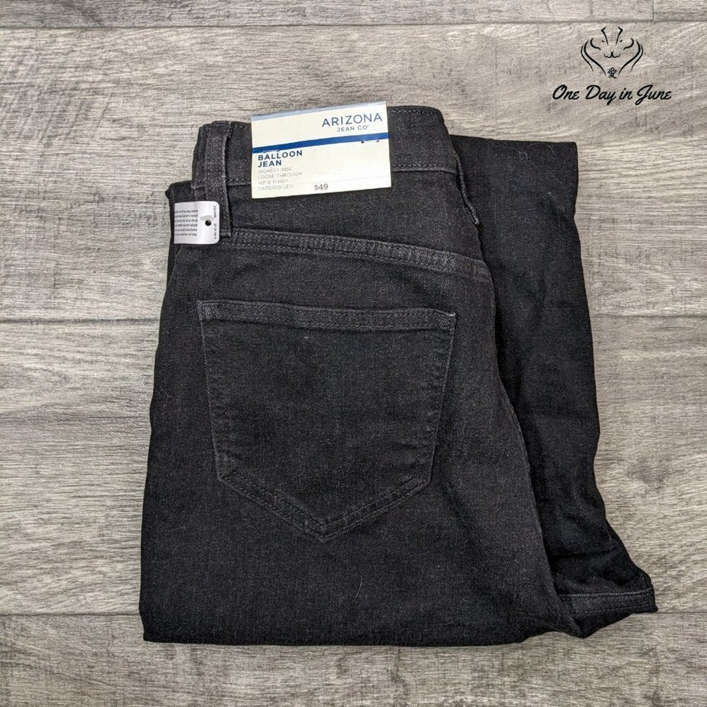 Arizona Jean Co. Juniors Highest Rise Balloon Jeans Size 9