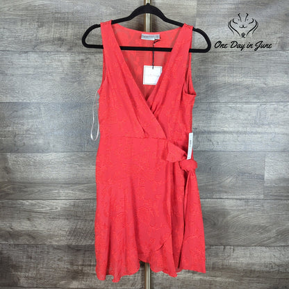 Premier Amour Sleeveless V Neck Mini Dress Size 8