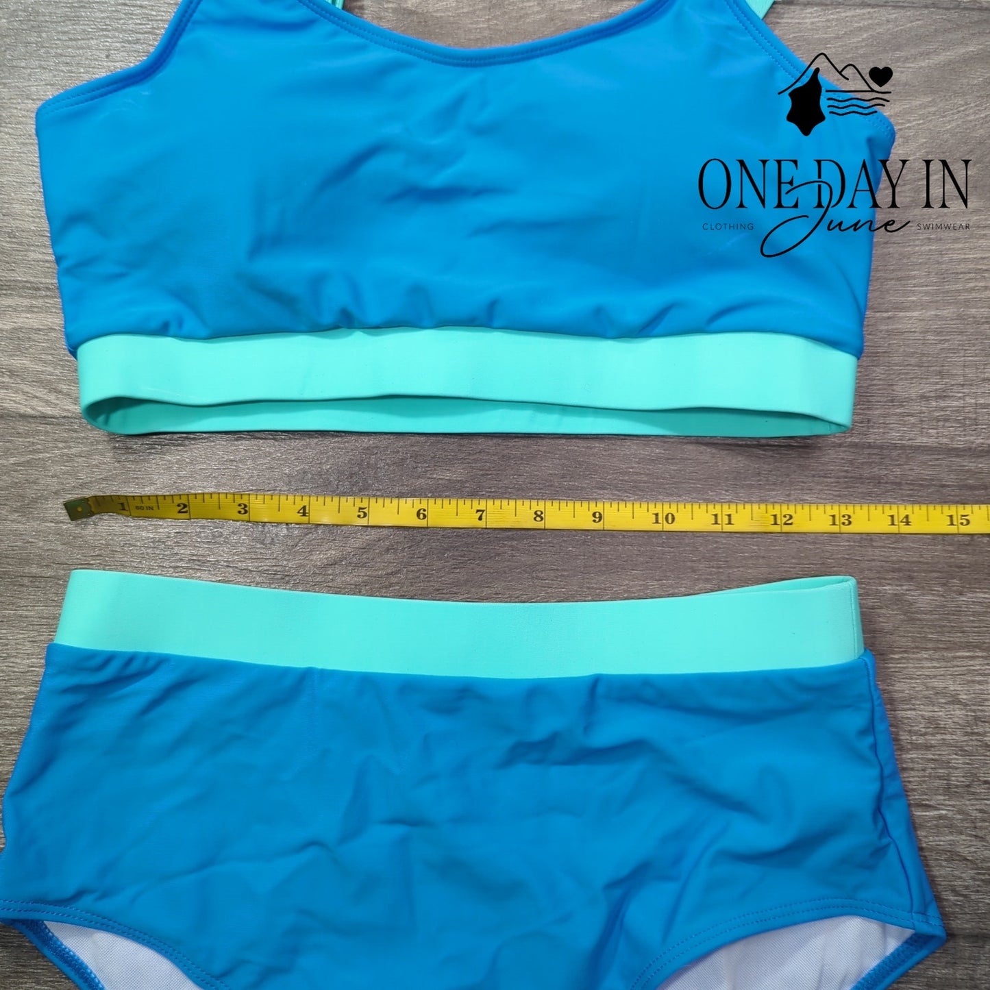 Adisputent Crop Bikini Swimsuit Size M