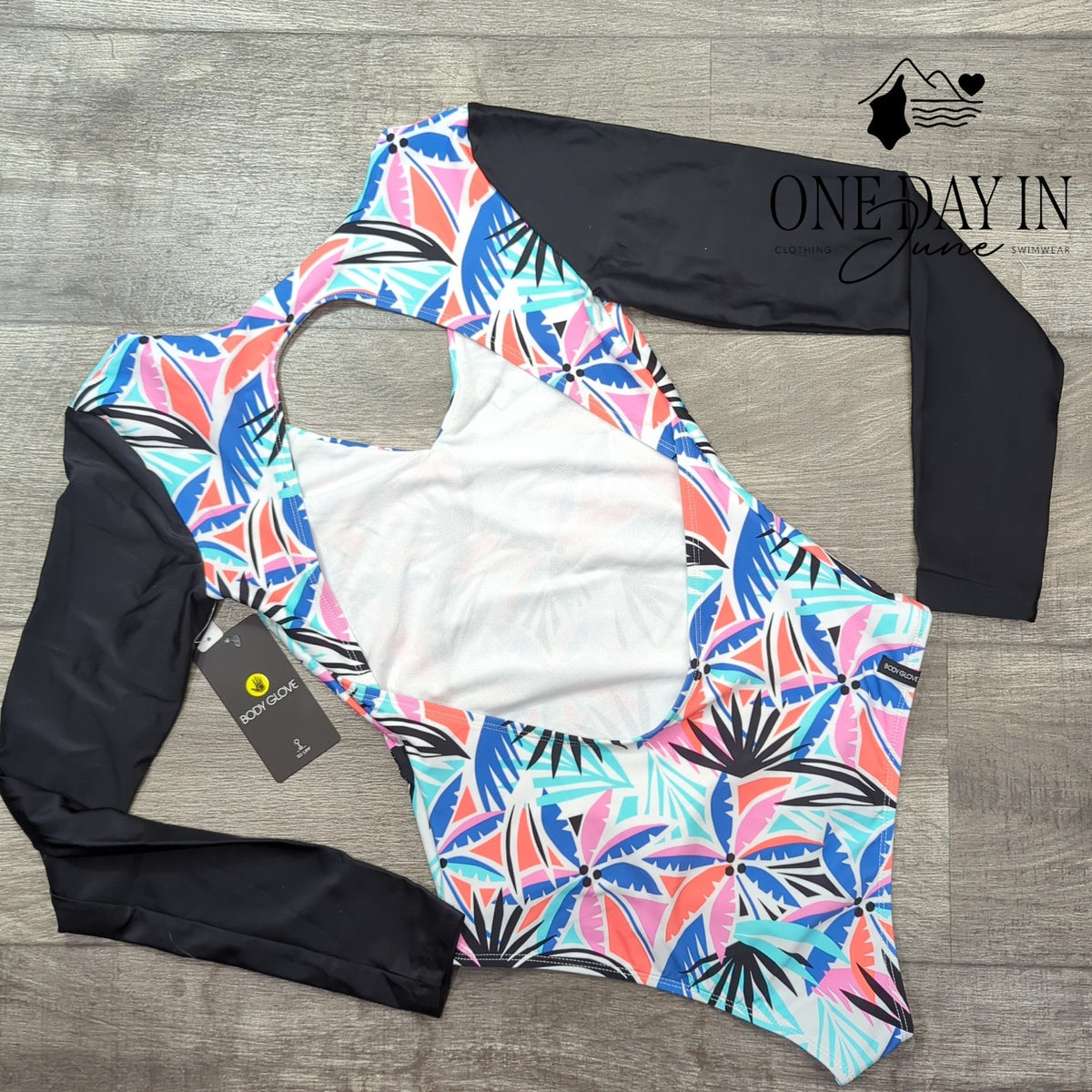 Body Glove Chloe Paddle Suit Long Sleeve Open Back Tropical Swimsuit NWT Size S