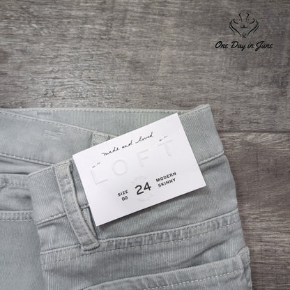 Loft Modern Skinny Corduroy Pants Size 24 (00)