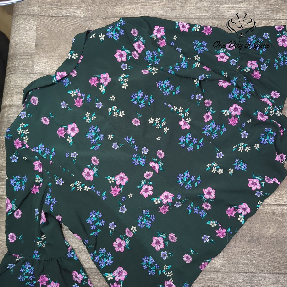 Lane Bryant The Bryant Blazer Green Floral Gold Button NWT Size 28