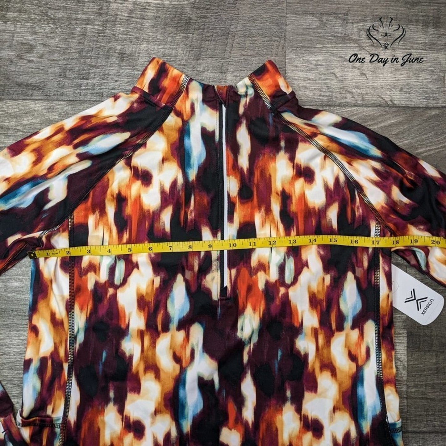 Xersion Xersion High Neck Long Sleeve Quarter-Zip Pullover Size M