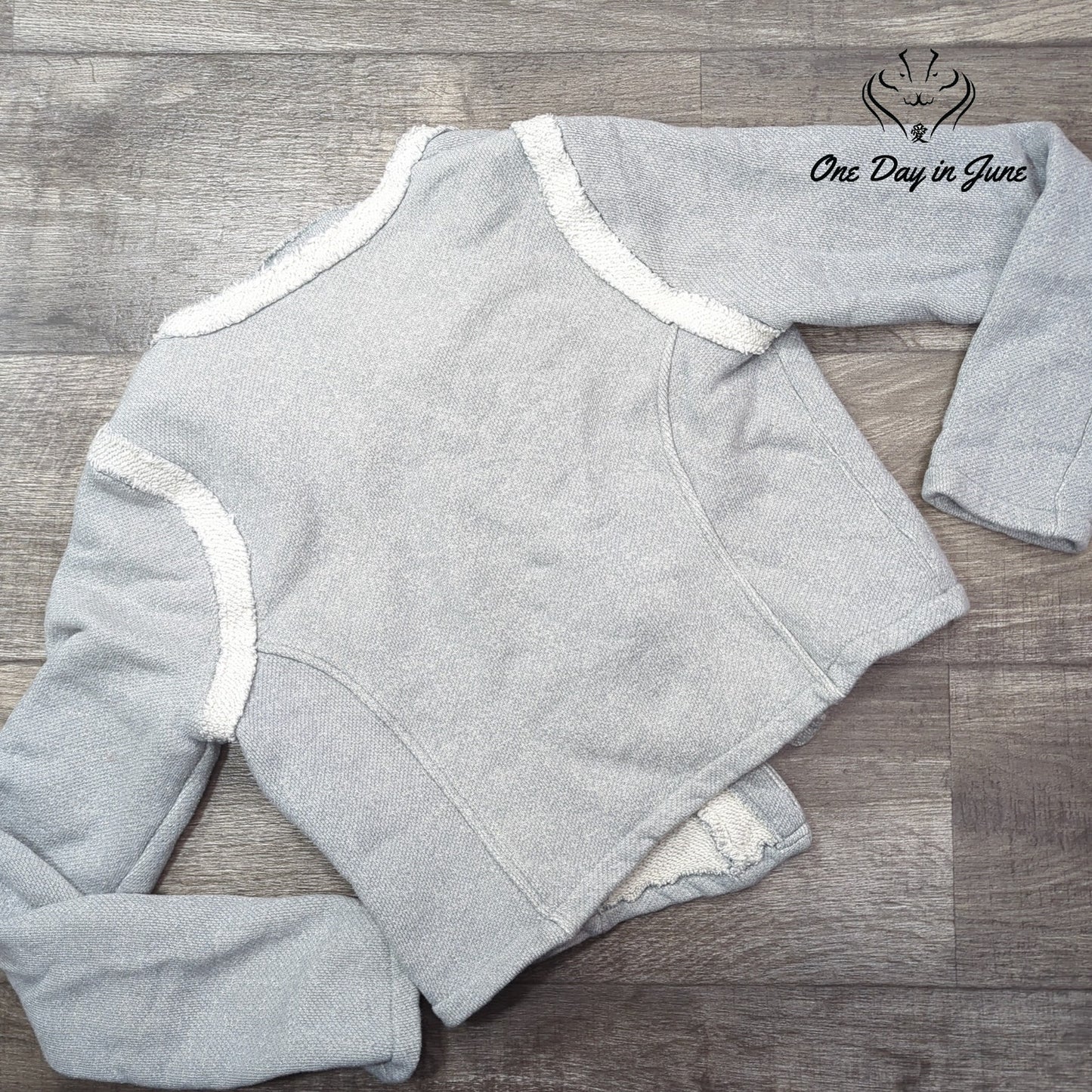 Gap Zip Front Sweatshirt Size M