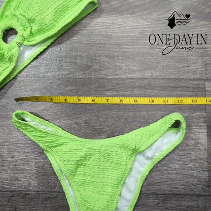 CharmLeaks Ring Textured Bandeau Bikini Swimsuit Size M