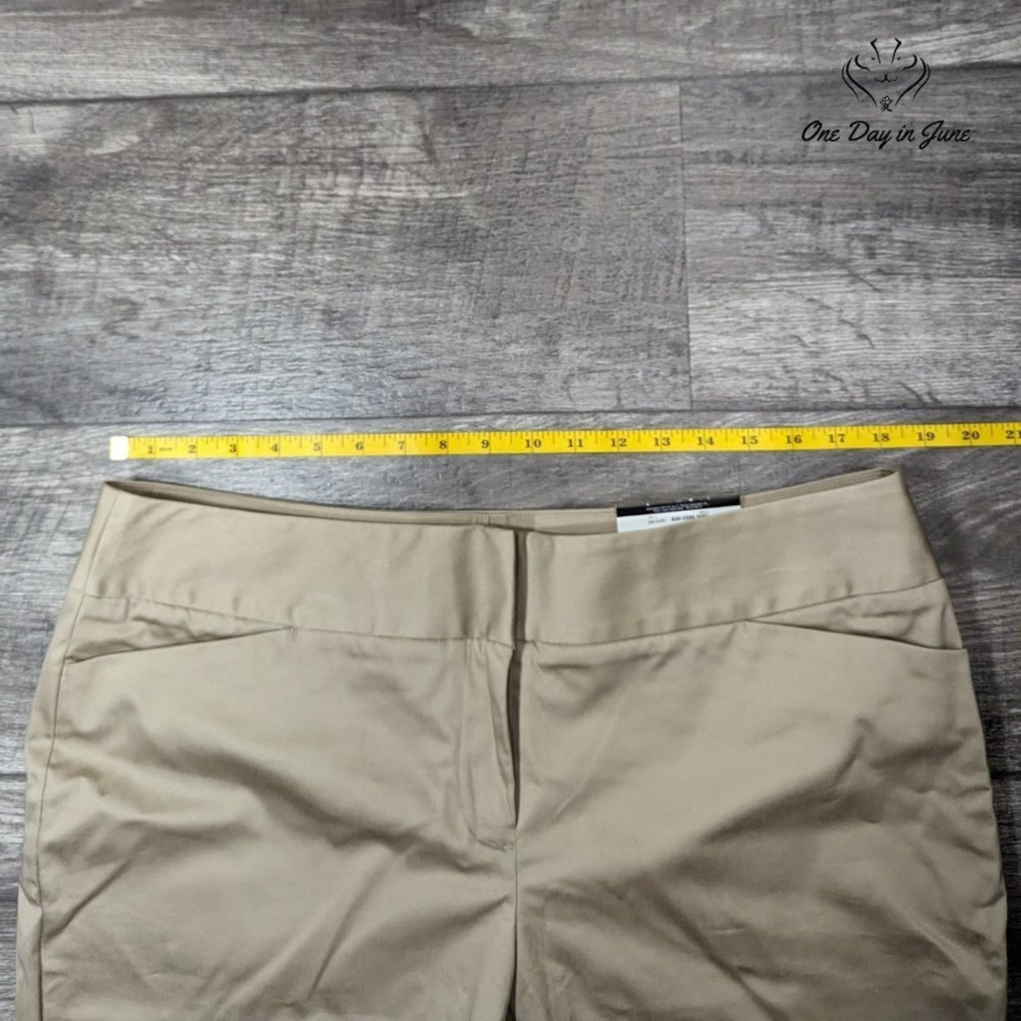 Worthington Modern Fit Bermuda Shorts Size 14