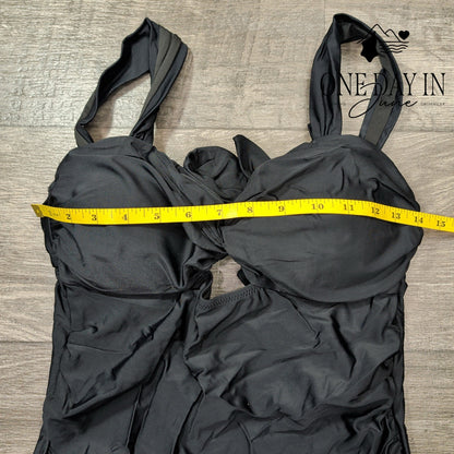 CiciBird Tie Back Keyhole One Piece Swimsuit Size L