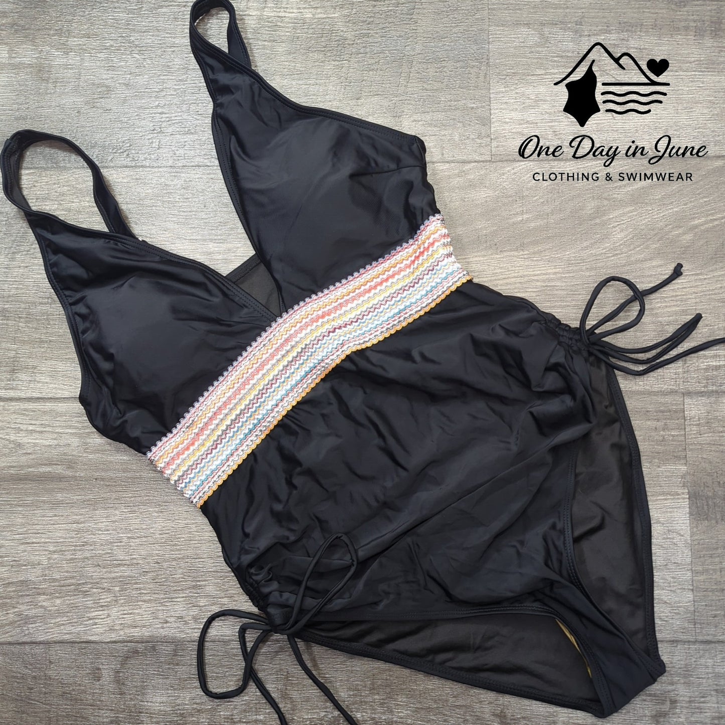 Charmleaks V Neck One Piece Swimsuit Size L