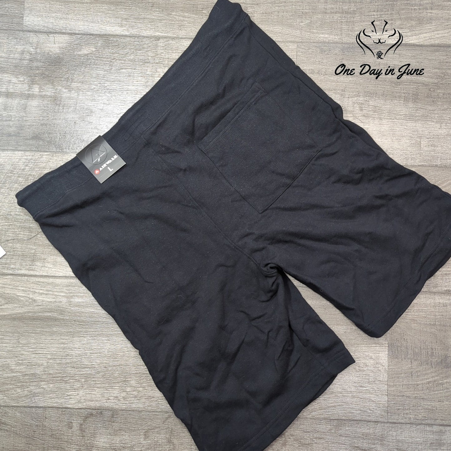 Airwalk Drawstring Shorts Size L