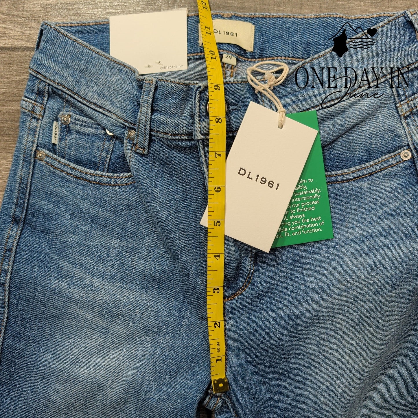 DL1961 Mara Straight Mid Rise Ankle Jeans Size 00 (24)