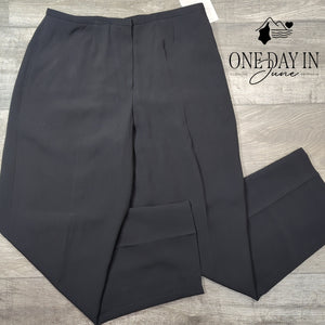 Liz Claiborne Modern Status Dress Pants Petite Black Straight Leg NWT Size 14