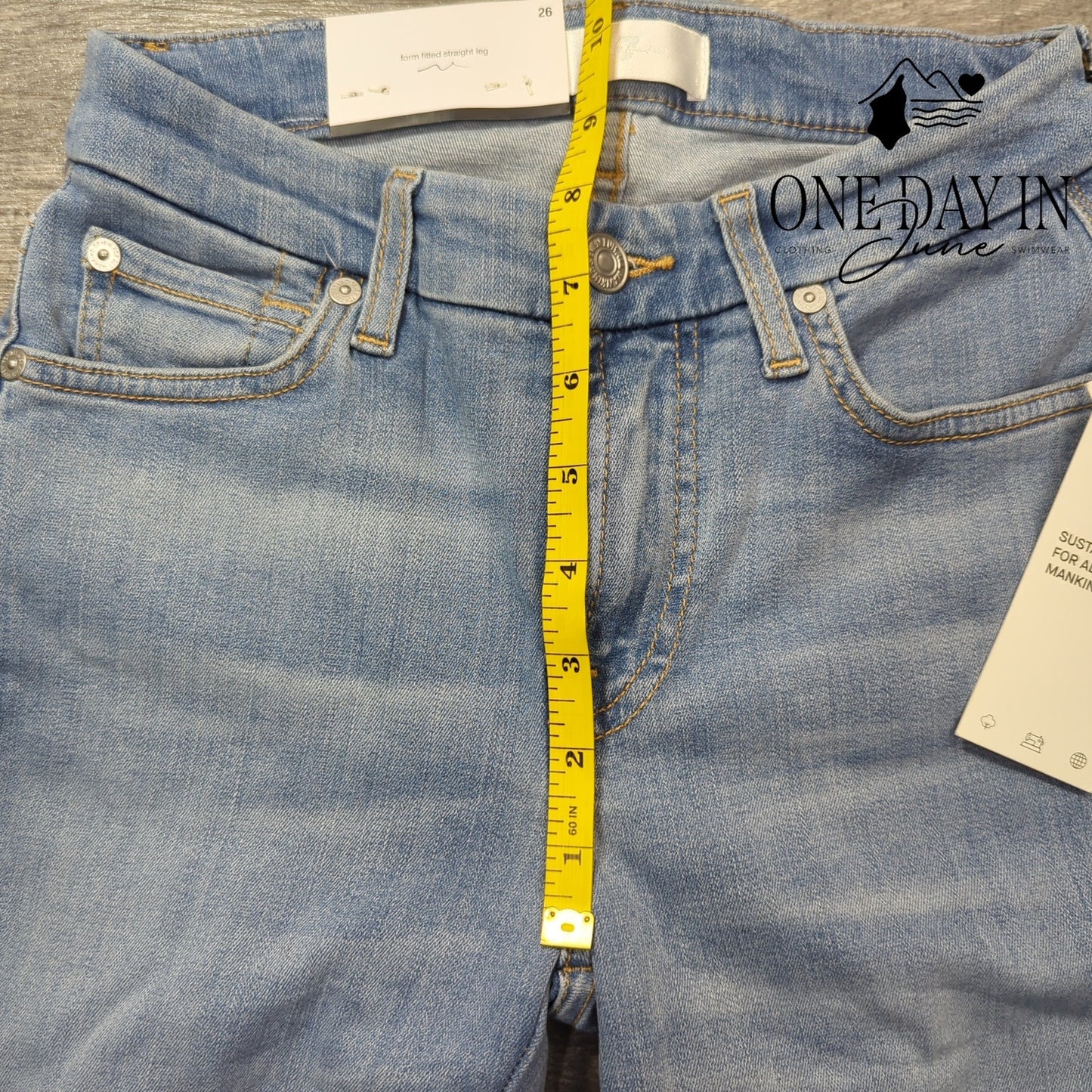 7 For All Mankind Kimmie Straight Jeans Slim Illusion Luxe NWT $198 Size 2 (26)