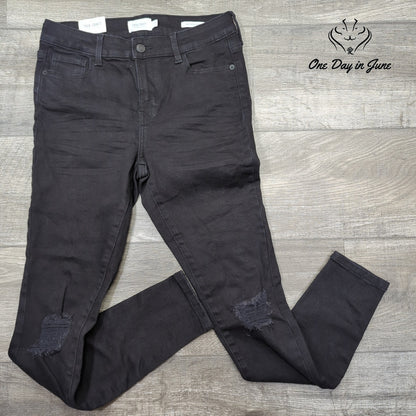 True Craft Mid Rise Distressed Skinny Jeans Juniors Black NWT Size 7