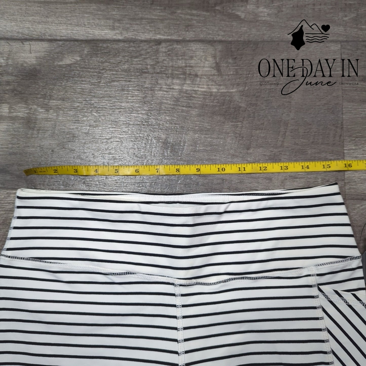 Glyder Capri Yoga Pants Size L