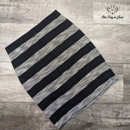 J. Crew The Pencil Skirt Petite Size 0P