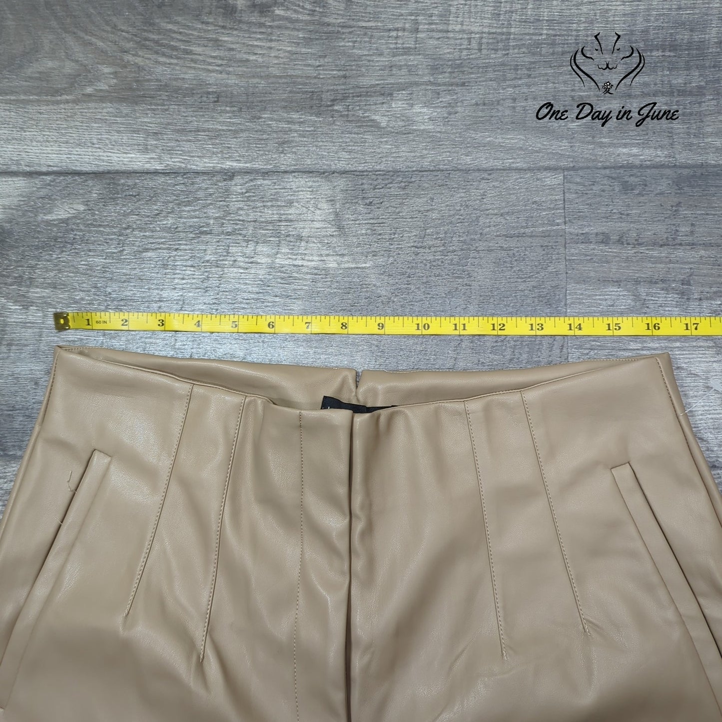 Laundry by Shelli Segal Faux Leather Pants Size L