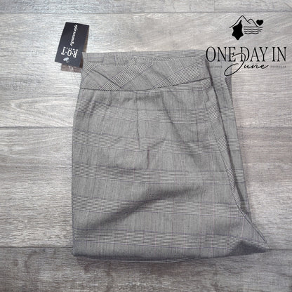 RQT Petite Dress Pants Size 10P