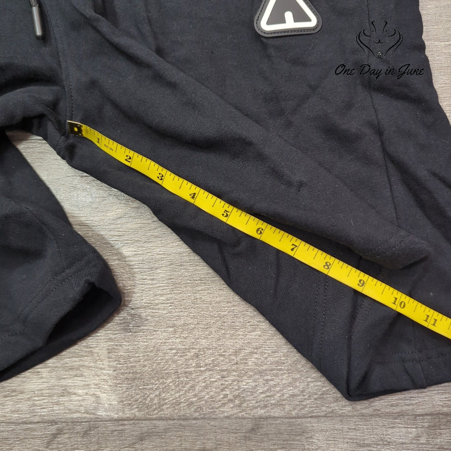 Airwalk Drawstring Shorts Size L